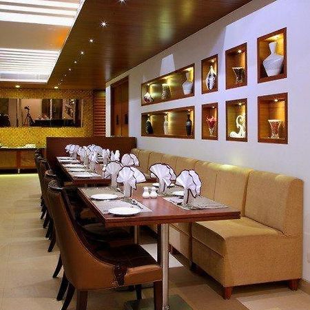 Hotel White House Walking Distance From Golden Temple- With Parking Αμριτσάρ Εξωτερικό φωτογραφία